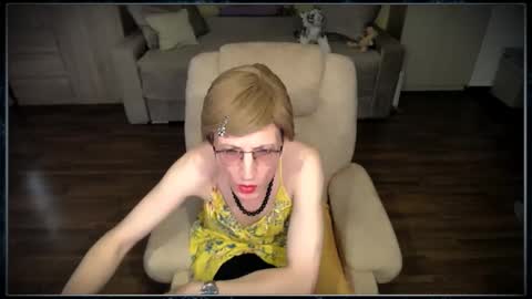 Clementine online show from October 13, 12:27 pm