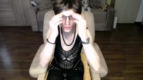 Clementine online show from July 21, 8:05 am