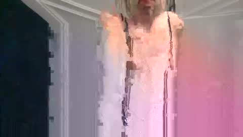 tvstefanie1 online show from October 12, 10:03 am