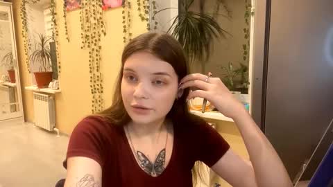 Emily online show from February 21, 4:19 pm