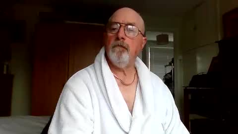 Snapshot of twatcockandballs chatting on October 9, 8:12 am twatcockandballs online show from October 9, 8:12 am