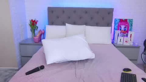 Hallie online show from March 7, 7:41 am