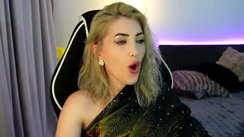 MayCarrey online show from March 13, 11:11 pm