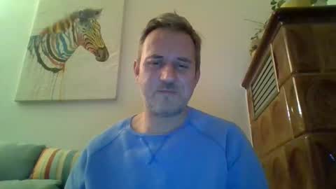 Snapshot of twiga72 chatting on February 10, 5:39 pm twiga72 online show from February 10, 5:39 pm