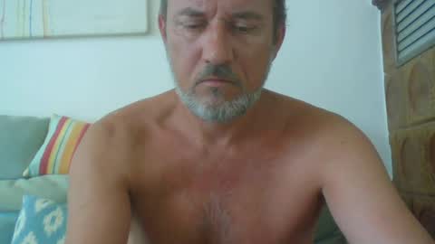 Snapshot of twiga72 chatting on June 13, 8:12 am twiga72 online show from June 13, 8:12 am