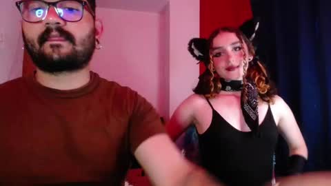 Snapshot of twinflamesxx chatting on February 26, 10:53 pm TwinFlamesXX online show from February 26, 10:53 pm