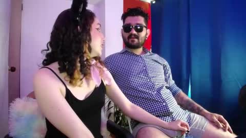 Snapshot of twinflamesxx chatting on March 3, 5:30 pm TwinFlamesXX online show from March 3, 5:30 pm