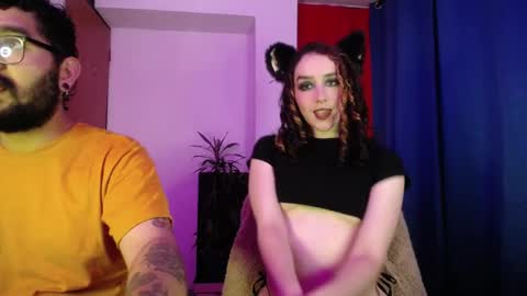 Snapshot of twinflamesxx chatting on March 23, 4:27 am TwinFlamesXX online show from March 23, 4:27 am