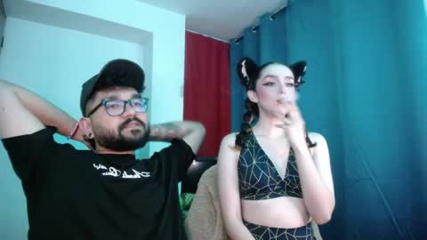 Snapshot of twinflamesxx chatting on April 1, 2:34 am TwinFlamesXX online show from April 1, 2:34 am