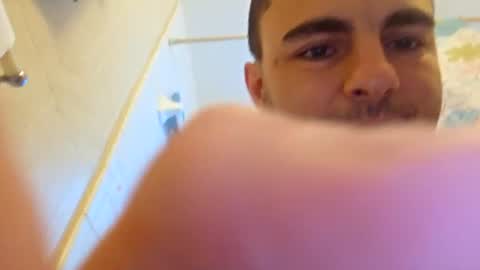 Snapshot of twink45722 chatting on June 24, 11:15 pm Thicc2Go4U online show from June 24, 11:15 pm