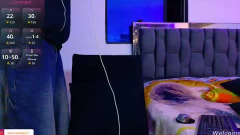 Mr Daren online show from July 18, 2:27 am