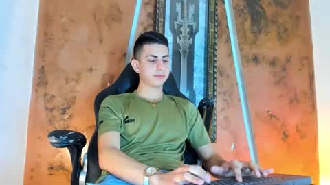 twink_scott19 online show from November 5, 10:43 pm
