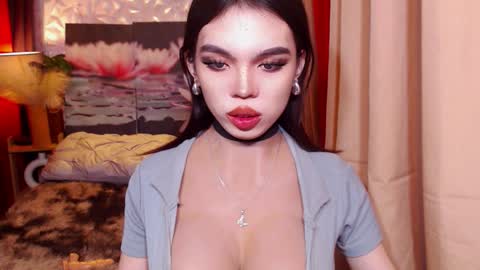 Snapshot of twinktransshanel chatting on November 9, 5:06 am twinktransshanel online show from November 9, 5:06 am