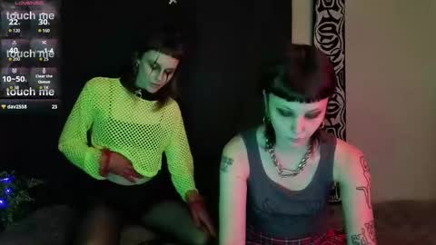 Sin and Skin online show from November 21, 3:22 pm