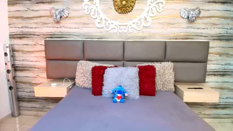 Snapshot of twinslovers_ chatting on October 26, 10:15 pm twinslovers_ online show from October 26, 10:15 pm