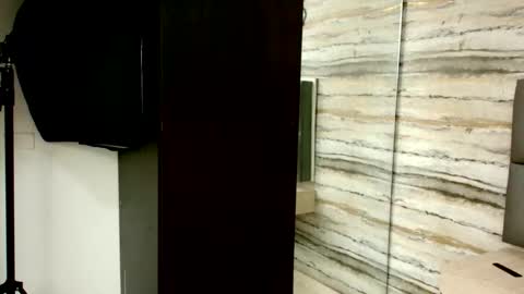 Snapshot of twinslovers_ chatting on November 17, 11:32 pm twinslovers_ online show from November 17, 11:32 pm