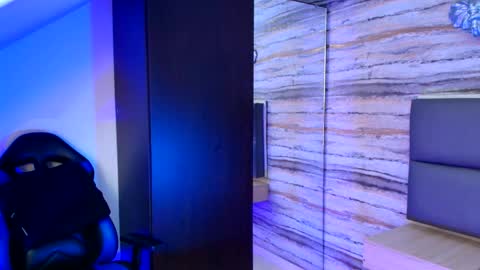 Snapshot of twinslovers_ chatting on November 20, 3:50 am twinslovers_ online show from November 20, 3:50 am