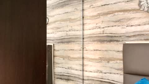 Snapshot of twinslovers_ chatting on December 4, 1:15 am twinslovers_ online show from December 4, 1:15 am