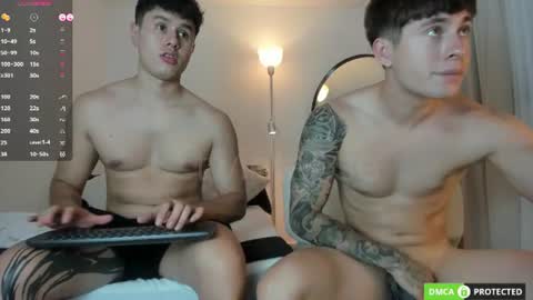 twintease online show from June 16, 3:36 pm