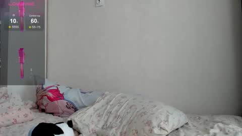 SophiAlex online show from March 6, 7:05 am