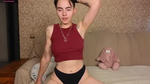 Snapshot of twobabesweet chatting on July 16, 3:56 am Welcome guys We Lili and Vic PVT open online show from July 16, 3:56 am