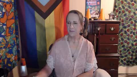 twocumkerry online show from May 14, 7:59 am