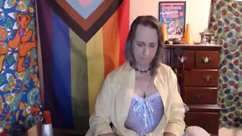 twocumkerry online show from May 16, 11:09 am