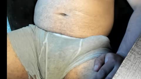 Snapshot of twohandedlongstroker chatting on May 18, 7:31 pm biggg daddyyy online show from May 18, 7:31 pm