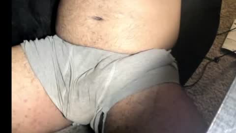 Snapshot of twohandedlongstroker chatting on June 10, 10:25 am biggg daddyyy online show from June 10, 10:25 am