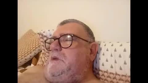 twohats2810 online show from March 18, 7:50 pm