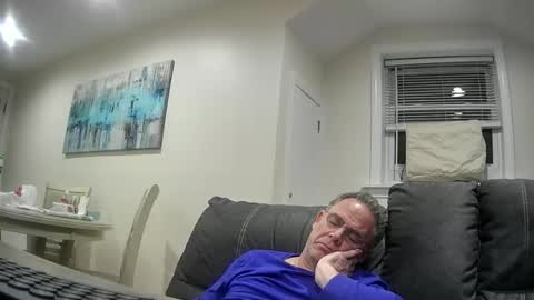 Twopeopleinlove online show from January 19, 2:04 am