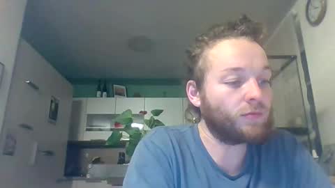 Snapshot of tworoardsdiverge chatting on October 25, 1:57 am tworoardsdiverge online show from October 25, 1:57 am