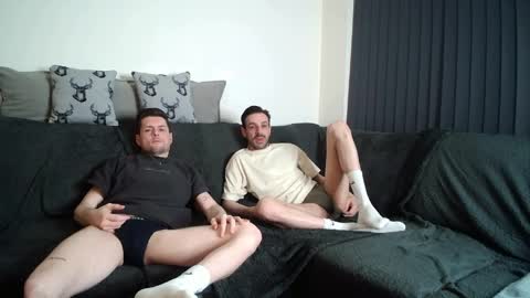 Snapshot of twotwinkhusbands chatting on April 9, 8:14 pm RyanRowan online show from April 9, 8:14 pm
