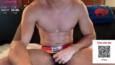 twunk94 online show from November 7, 7:58 pm