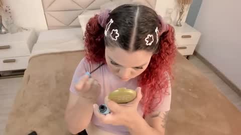 Twiggy online show from February 22, 8:07 pm