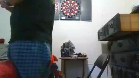 Snapshot of txbigd131369 chatting on February 14, 8:33 am txbigd131369 online show from February 14, 8:33 am