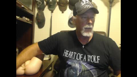 Snapshot of txlobo60 chatting on April 11, 9:08 pm txlobo60 online show from April 11, 9:08 pm