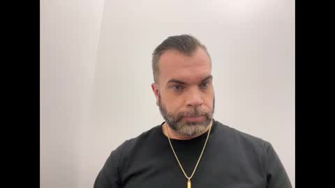 Snapshot of ty_lerdavid chatting on October 29, 8:21 pm TylerDavid online show from October 29, 8:21 pm