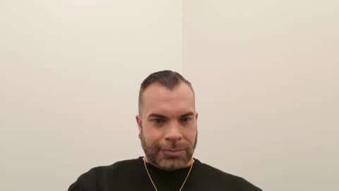 Snapshot of ty_lerdavid chatting on November 6, 12:22 am TylerDavid online show from November 6, 12:22 am