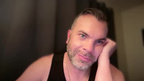 TylerDavid online show from April 30, 7:04 am