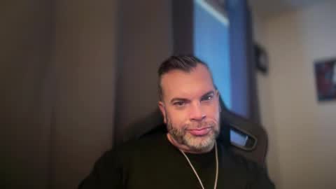 TylerDavid online show from May 1, 12:15 am