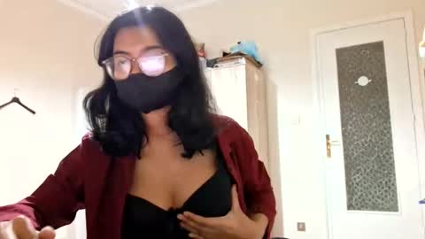 Snapshot of tyaca7748 chatting on March 25, 8:48 pm tyaca7748 online show from March 25, 8:48 pm