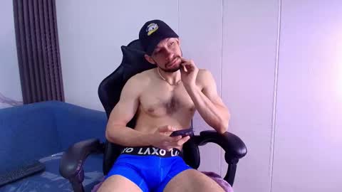 Tyago online show from November 21, 1:54 pm