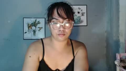 Tyla online show from May 2, 7:41 pm