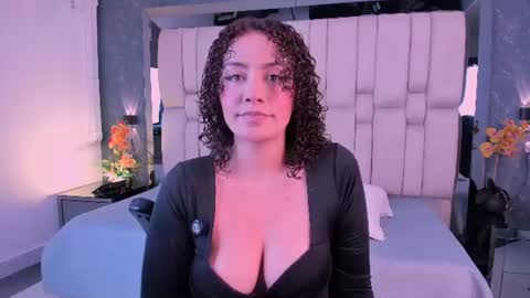 Snapshot of tyla_demon chatting on June 12, 3:38 am TYLA online show from June 12, 3:38 am