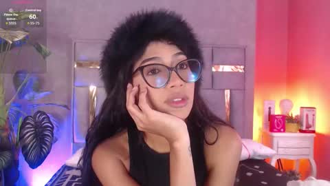 tyla_ks online show from February 4, 7:53 pm