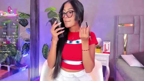 tyla_ks online show from March 10, 7:41 pm