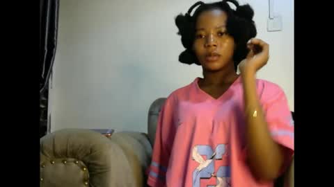 Snapshot of tylaluv chatting on September 19, 11:27 pm Jelena online show from September 19, 11:27 pm