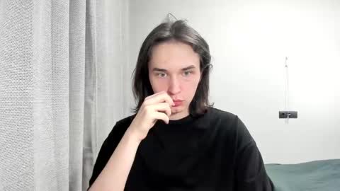Snapshot of tyler__johnson chatting on January 8, 1:53 am Tyler  johnson online show from January 8, 1:53 am