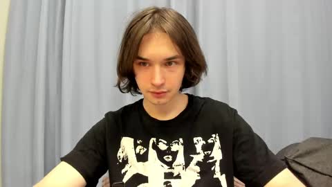 Snapshot of tyler__johnson chatting on January 19, 1:00 am Tyler  johnson online show from January 19, 1:00 am